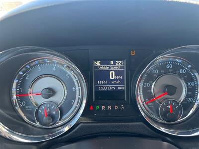 2013 Chrysler Town & Country Touring   - Photo 23 - South Sioux City, NE 68776