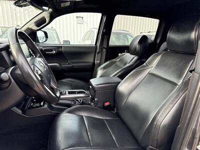 2020 Toyota Tacoma TRD Sport   - Photo 14 - South Sioux City, NE 68776