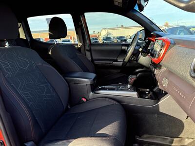 2017 Toyota Tacoma TRD Off-Road   - Photo 20 - South Sioux City, NE 68776