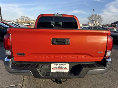 2017 Toyota Tacoma TRD Off-Road   - Photo 6 - South Sioux City, NE 68776
