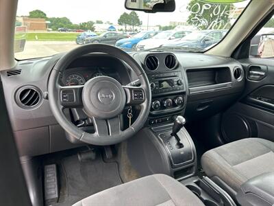 2017 Jeep Patriot Latitude   - Photo 15 - South Sioux City, NE 68776