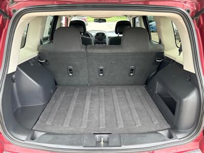 2017 Jeep Patriot Latitude   - Photo 16 - South Sioux City, NE 68776