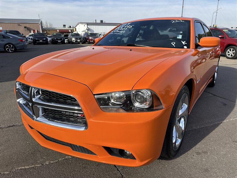 2014 Dodge Charger R/T Max   - Photo 1 - South Sioux City, NE 68776