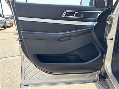 2017 Ford Explorer XLT   - Photo 15 - South Sioux City, NE 68776
