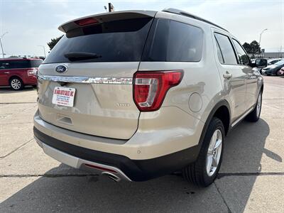 2017 Ford Explorer XLT   - Photo 7 - South Sioux City, NE 68776