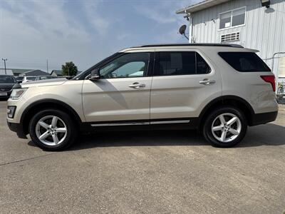 2017 Ford Explorer XLT   - Photo 3 - South Sioux City, NE 68776