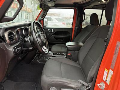 2020 Jeep Gladiator Sport   - Photo 10 - South Sioux City, NE 68776