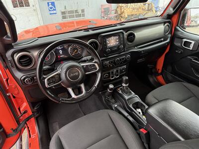 2020 Jeep Gladiator Sport   - Photo 12 - South Sioux City, NE 68776
