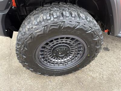 2020 Jeep Gladiator Sport   - Photo 9 - South Sioux City, NE 68776