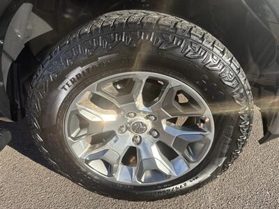 2017 RAM 1500 Laramie Limited   - Photo 16 - South Sioux City, NE 68776