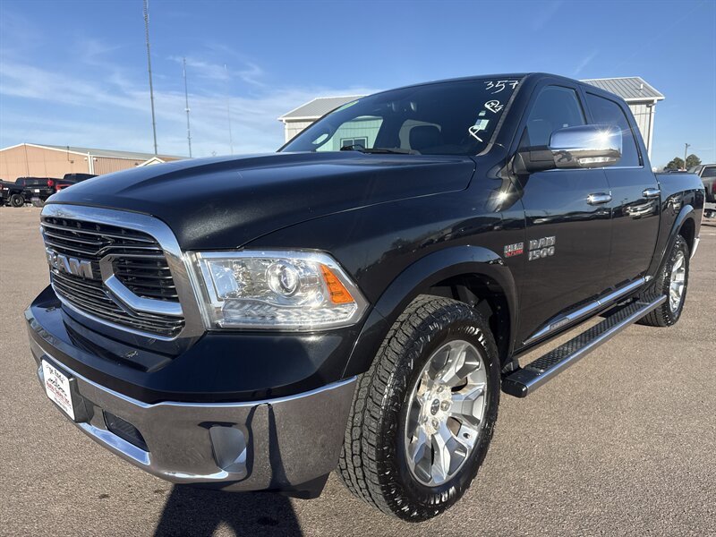 2017 RAM 1500 Laramie Limited   - Photo 1 - South Sioux City, NE 68776