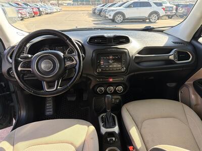 2016 Jeep Renegade Latitude 75th Anniversary   - Photo 18 - South Sioux City, NE 68776