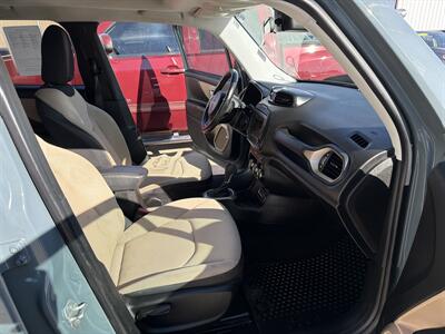 2016 Jeep Renegade Latitude 75th Anniversary   - Photo 22 - South Sioux City, NE 68776