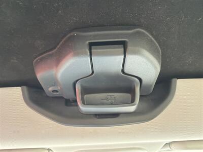 2016 Jeep Renegade Latitude 75th Anniversary   - Photo 32 - South Sioux City, NE 68776