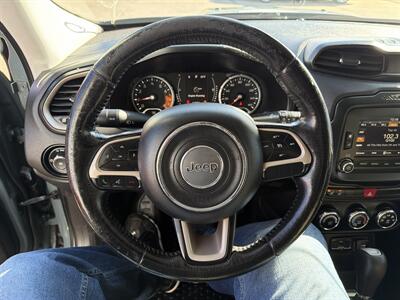 2016 Jeep Renegade Latitude 75th Anniversary   - Photo 33 - South Sioux City, NE 68776