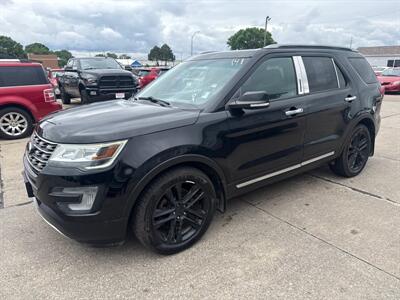 2016 Ford Explorer XLT   - Photo 2 - South Sioux City, NE 68776