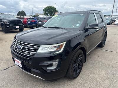 2016 Ford Explorer XLT   - Photo 1 - South Sioux City, NE 68776