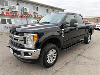 2017 Ford F-250 Super Duty XLT   - Photo 2 - South Sioux City, NE 68776