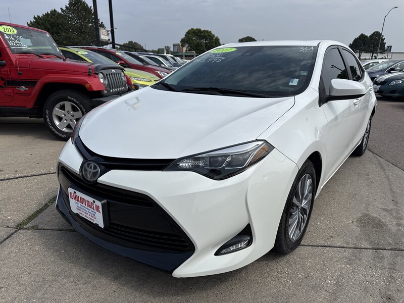 2017 Toyota Corolla XLE   - Photo 1 - South Sioux City, NE 68776