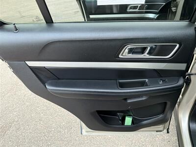 2017 Ford Explorer XLT   - Photo 15 - South Sioux City, NE 68776