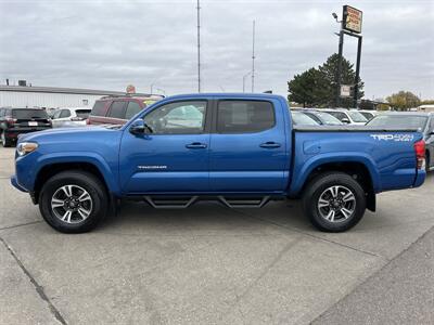 2016 Toyota Tacoma TRD Sport   - Photo 3 - South Sioux City, NE 68776