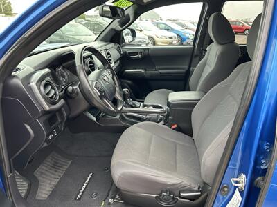 2016 Toyota Tacoma TRD Sport   - Photo 11 - South Sioux City, NE 68776