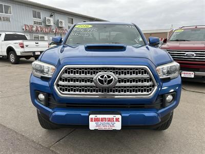 2016 Toyota Tacoma TRD Sport   - Photo 9 - South Sioux City, NE 68776