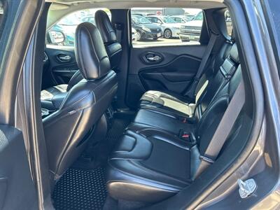 2019 Jeep Cherokee Trailhawk   - Photo 13 - South Sioux City, NE 68776