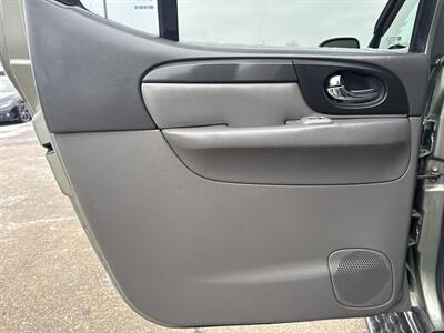 2004 GMC Envoy XL SLE   - Photo 18 - South Sioux City, NE 68776