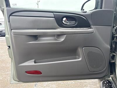 2004 GMC Envoy XL SLE   - Photo 15 - South Sioux City, NE 68776