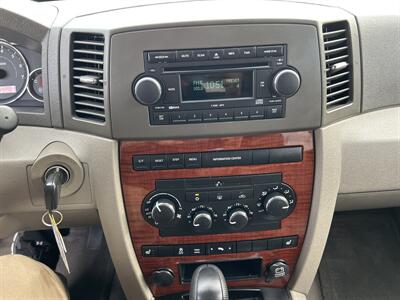 2005 Jeep Grand Cherokee Limited   - Photo 21 - South Sioux City, NE 68776