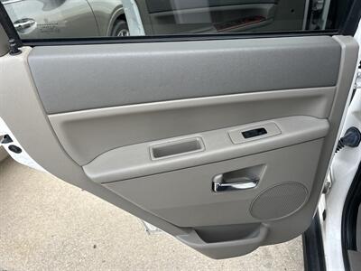 2005 Jeep Grand Cherokee Limited   - Photo 14 - South Sioux City, NE 68776
