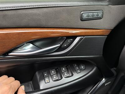2018 Cadillac Escalade ESV Luxury   - Photo 37 - South Sioux City, NE 68776