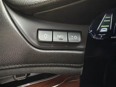 2018 Cadillac Escalade ESV Luxury   - Photo 34 - South Sioux City, NE 68776