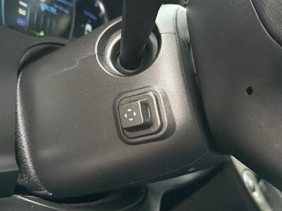 2018 Cadillac Escalade ESV Luxury   - Photo 36 - South Sioux City, NE 68776