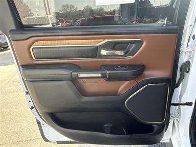 2019 RAM 1500 Laramie Longhorn   - Photo 18 - South Sioux City, NE 68776