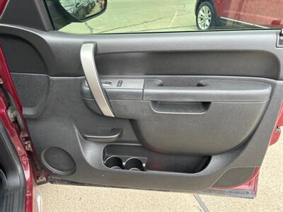 2013 GMC Sierra 1500 SLE   - Photo 18 - South Sioux City, NE 68776