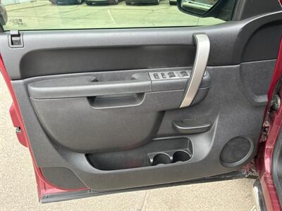 2013 GMC Sierra 1500 SLE   - Photo 11 - South Sioux City, NE 68776