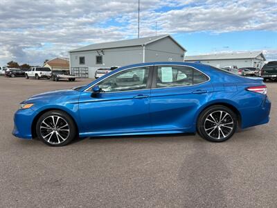 2020 Toyota Camry SE   - Photo 2 - South Sioux City, NE 68776