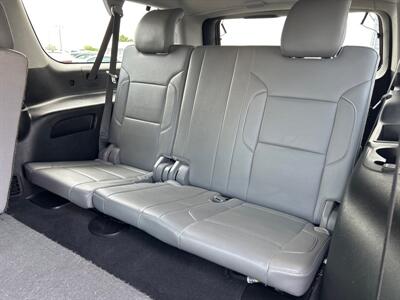 2020 Chevrolet Suburban LT   - Photo 16 - South Sioux City, NE 68776