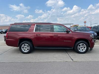 2020 Chevrolet Suburban LT   - Photo 6 - South Sioux City, NE 68776