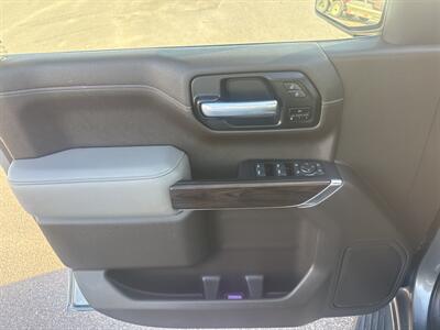 2021 GMC Sierra 1500 SLT   - Photo 17 - South Sioux City, NE 68776