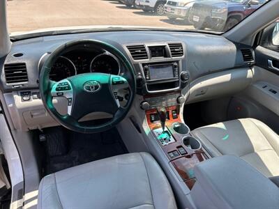 2013 Toyota Highlander 4WD V6 Limited   - Photo 15 - South Sioux City, NE 68776