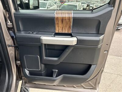 2020 Ford F-150 Lariat   - Photo 16 - South Sioux City, NE 68776