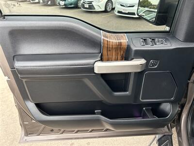 2020 Ford F-150 Lariat   - Photo 11 - South Sioux City, NE 68776