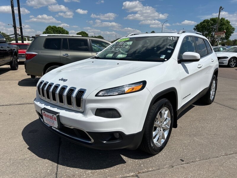 2014 Jeep Cherokee Limited - Photo 1 - South Sioux City, NE 68776