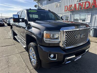 2015 GMC Sierra 2500HD Denali   - Photo 11 - South Sioux City, NE 68776
