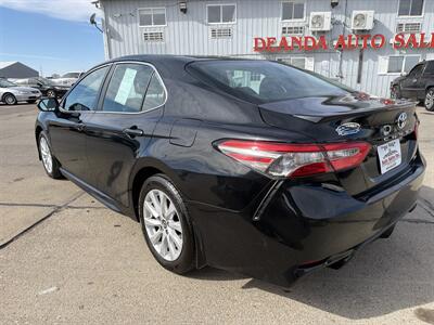 2019 Toyota Camry SE   - Photo 4 - South Sioux City, NE 68776