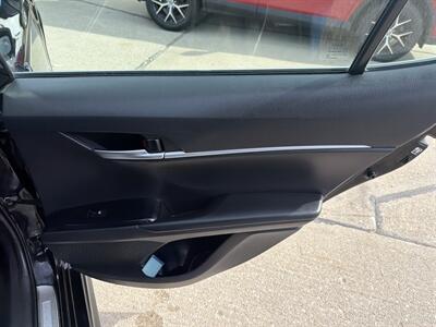 2019 Toyota Camry SE   - Photo 20 - South Sioux City, NE 68776