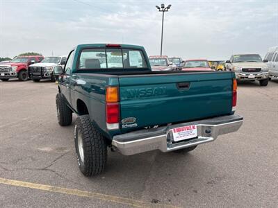 1996 Nissan Truck XE   - Photo 5 - South Sioux City, NE 68776